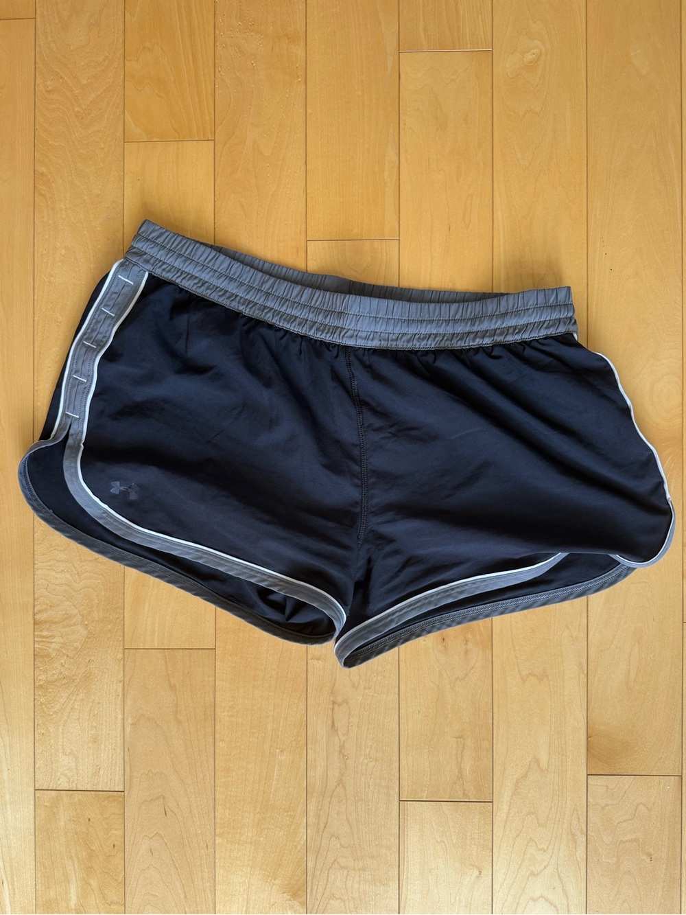 Under Armour Black Womens Athletic Running Shorts with Gray Trim